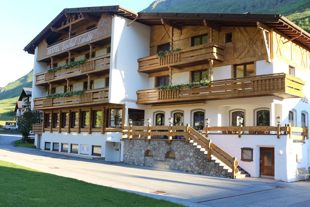 Hotel Landle Galtur Bagian luar foto